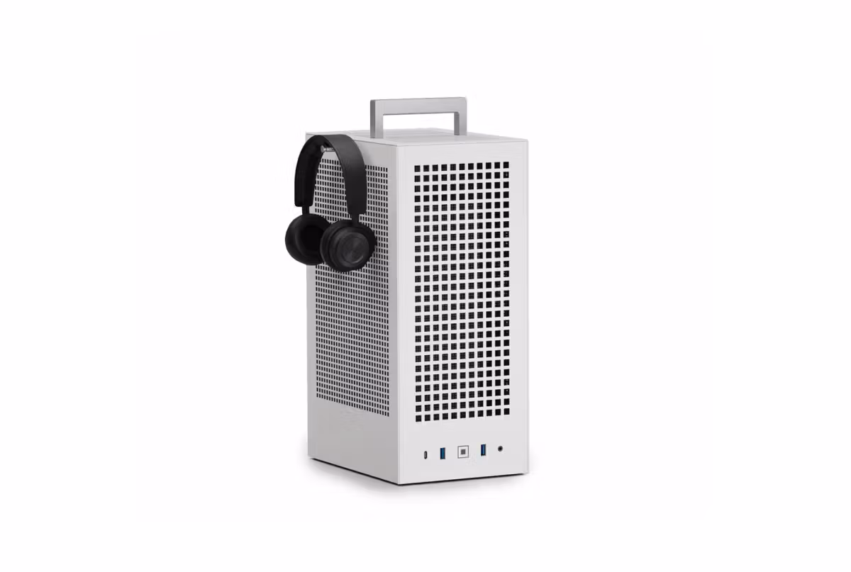 HYTE Revolt 3 ITX Case White with Integrated Handle and Tool-Free Panels – CS-HYTE-REVOLT3-W