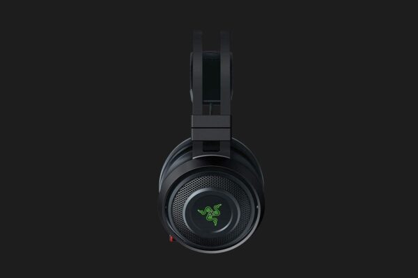 Razer Nari Ultimate Wireless Over-Ear Gaming Headset with HyperSense Haptics and THX Spatial Audio - RZ04-02670100-R3M1