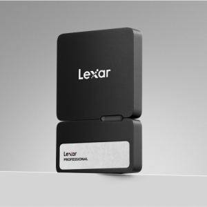 Lexar Professional Go Portable SSD with Hub SL400 2TB Black USB 3.2 Gen 2 1050MB/s IP65 - LSL400S002T-RNBNG