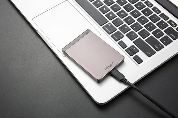 Lexar SL200 Portable SSD 1TB USB 3.1 Gen2 Type-C 550MB/s Read 400MB/s Write - LSL200X001T-RNNNG