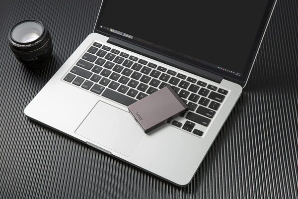 Lexar SL200 Portable SSD 2TB USB 3.1 Gen2 Type-C 550MB/s Read 400MB/s Write - LSL200X002T-RNNNG