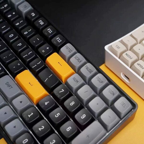 Darkflash GD100 Mechanical Keyboard 100 Keys Dual-Mode PBT Hot-Swap Brown Sugar - Darkflash GD100