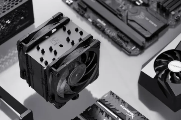Noctua NH-U12A chromax.black 120mm Single Tower CPU Cooler - NH-U12A CH.BK