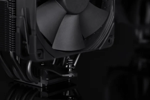 Noctua NH-U12S chromax.black 120mm Single Tower CPU Cooler - NH-U12S CH.BK