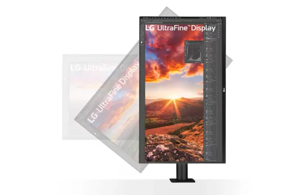 LG 31.5" UHD 4K IPS Ergo Monitor with USB-C 60W PD HDR10 DCI-P3 95% - 32UN880K-B
