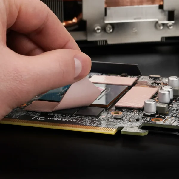 4-s-tg-mp8-webp_1920x1920 THERMAL GRIZZLY TG Minus Pad 8 High Performance Thermal Pad 30x30x0.5 mm Pink - TG-MP8-30-30-05-1R