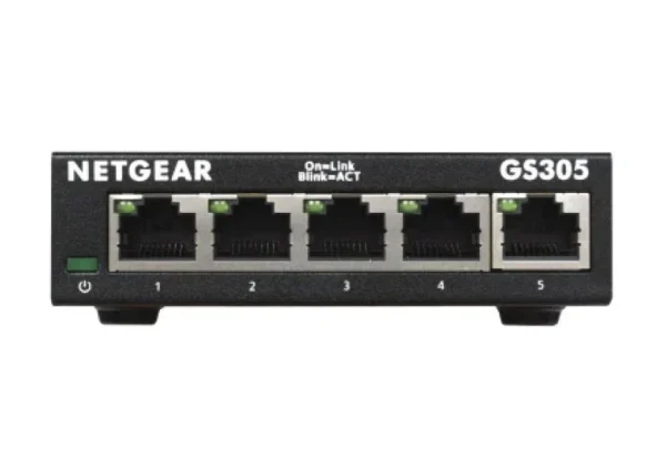 GS305_productcarousel_1_tcm148-99633 NETGEAR 5-Port Gigabit Ethernet SOHO Unmanaged Switch - Fanless, Desktop/Wall Mount - GS305-300PES
