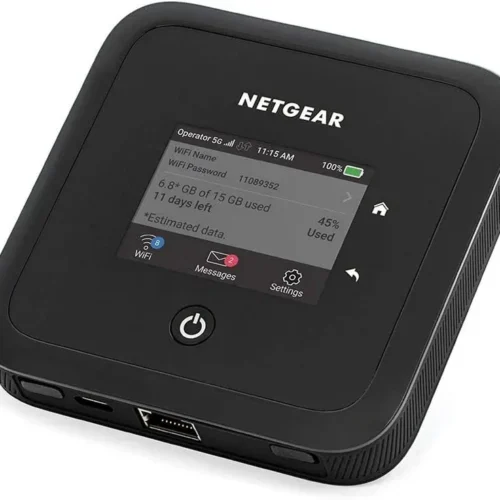 NETGEAR - Nighthawk M5 5G WiFi 6 Mobile Hotspot Router - Connect Up to 32 Devices - Touch Screen - MR5200-100EUS