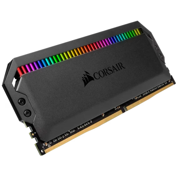 DOMINATOR_PLAT_RGB_09 CORSAIR Dominator Platinum RGB 16GB 2x8GB DDR4 3200MHz CL16 Desktop Memory Kit Black - CMT16GX4M2Z3200C16