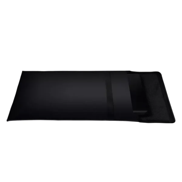 2-26 Razer Protective 17.3 Inch Laptop Sleeve - Durable Scratch-Resistant Notebook Carrying Case - RC21-01250101-R3M1