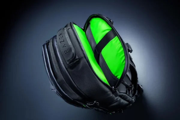 Razer Rogue 17" Backpack V3 - Fits Laptops up to 18 Inch - TPU Padded & Water Resistant - RC81-03650101-0000