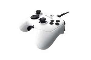 m-19 Razer Wolverine V3 Tournament Edition Wired Gaming Controller for Xbox Series XS & PC White - RZ06-05210200-R3M1