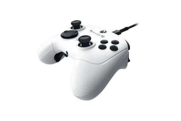 m-19 Razer Wolverine V3 Tournament Edition Wired Gaming Controller for Xbox Series XS & PC White - RZ06-05210200-R3M1